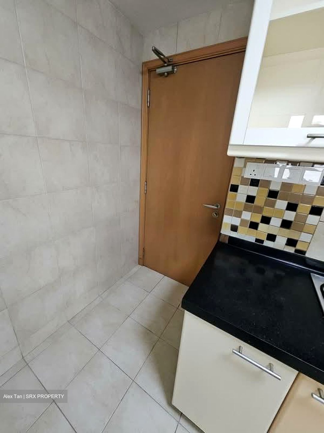 Summerhill (D21), Condominium #563375021